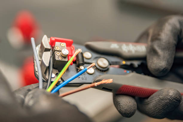 Best Local Electrician Companies  in Milton, PA
